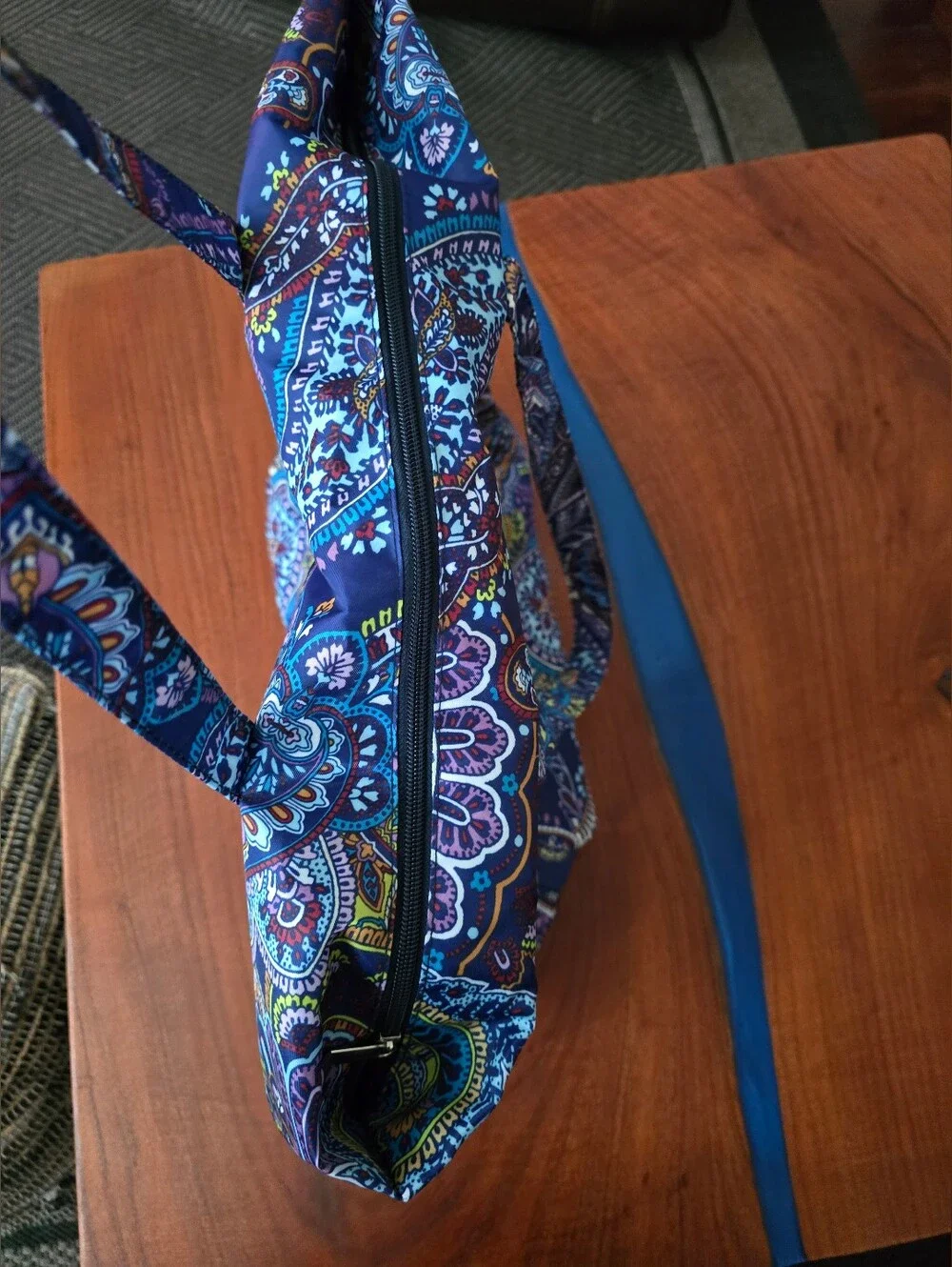 Stylish Navy Paisley Tote Bag - Lightweight Everyday Carry 15 X 20 X7 Inches